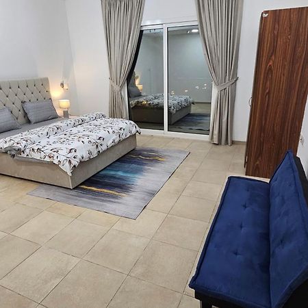 Lavish Private Rooms Шарджа Экстерьер фото